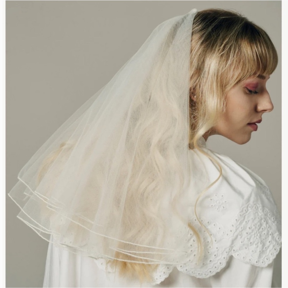 Ofrenda Studio Element Veil in Off White